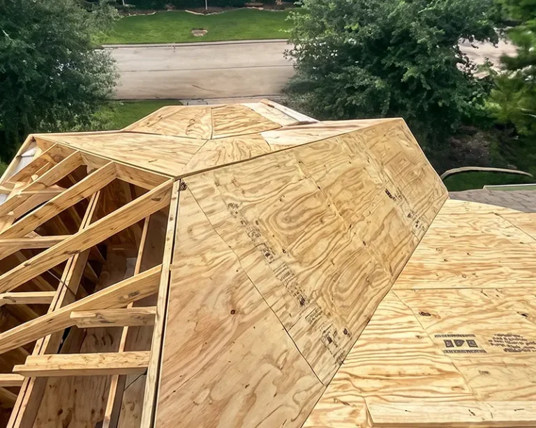 residential roof replacement in The Woodlands TX
